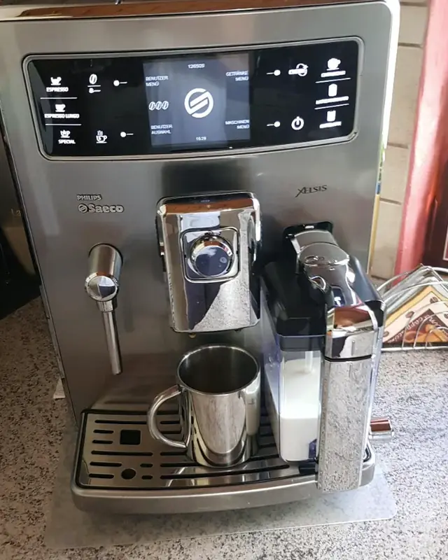 Coffee machine by Saeco